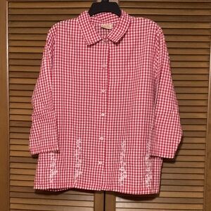 The Vermont Country Store Red White Gingham Embroidered Button Down Shirt 1X